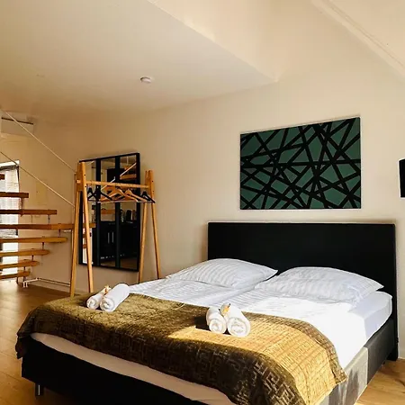 Апартаменты Amao - Center - Penthouse Maisonette - 90 M2 - 8 Guests - Rooftop Terrace - King-size Beds *